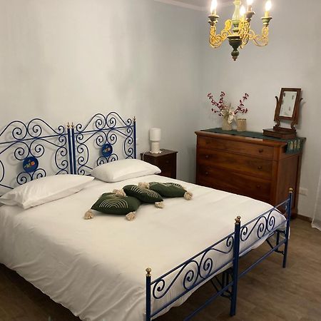 Casa Vacanze Il Borgo Gubbio Exterior foto