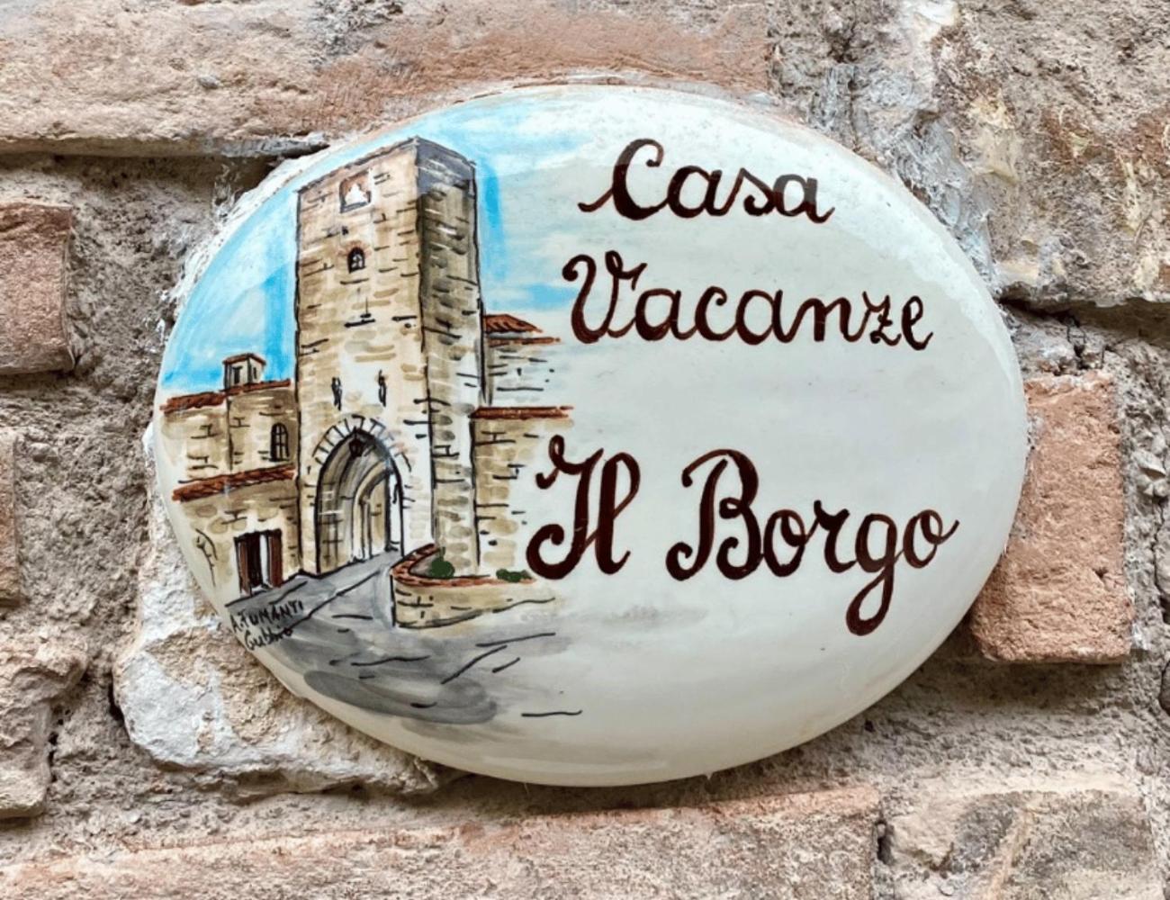 Casa Vacanze Il Borgo Gubbio Exterior foto